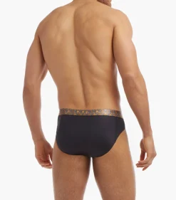 Sliq Brief
